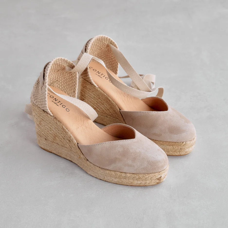 Non solo sandali: le scarpe chiuse da indossare in estate, Contigo